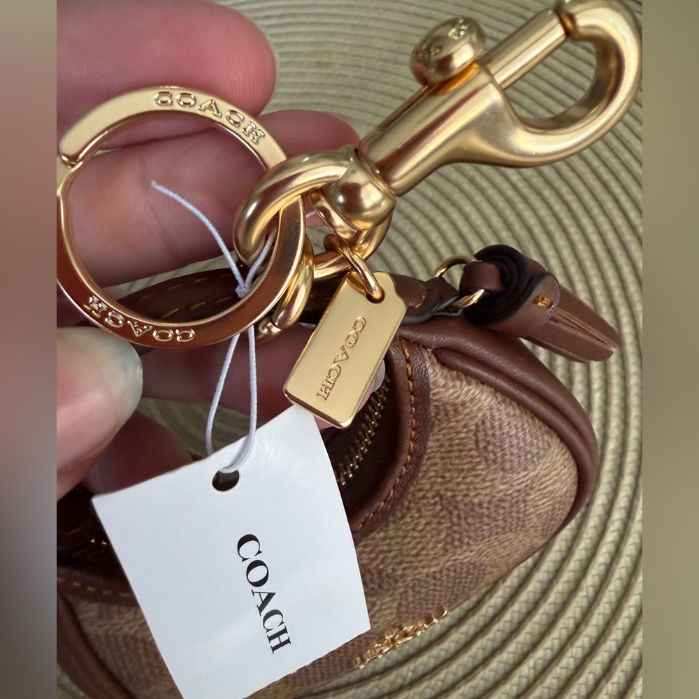 NWT Coach leather Monogram Mini Keychain/Charm Coin Bag - Picture 5 of 14